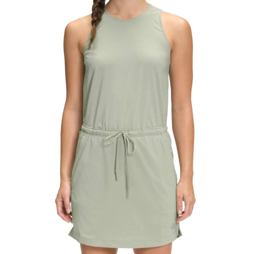 The North‎ Face Women's Never Stop Wearing Adventure Athleisure Dress Skort L
